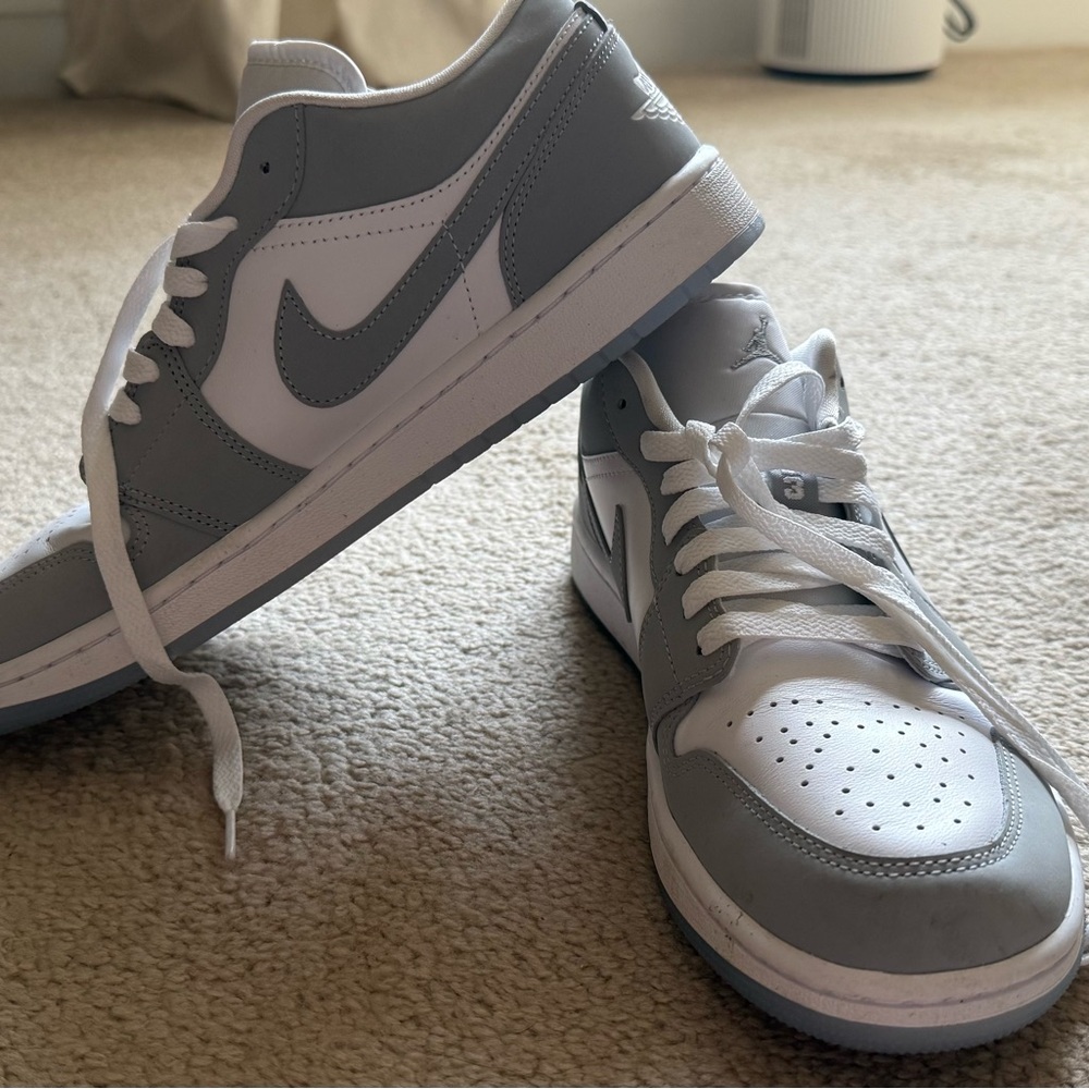Nike Air Jordan 1 Low - Gray and White Sneakers